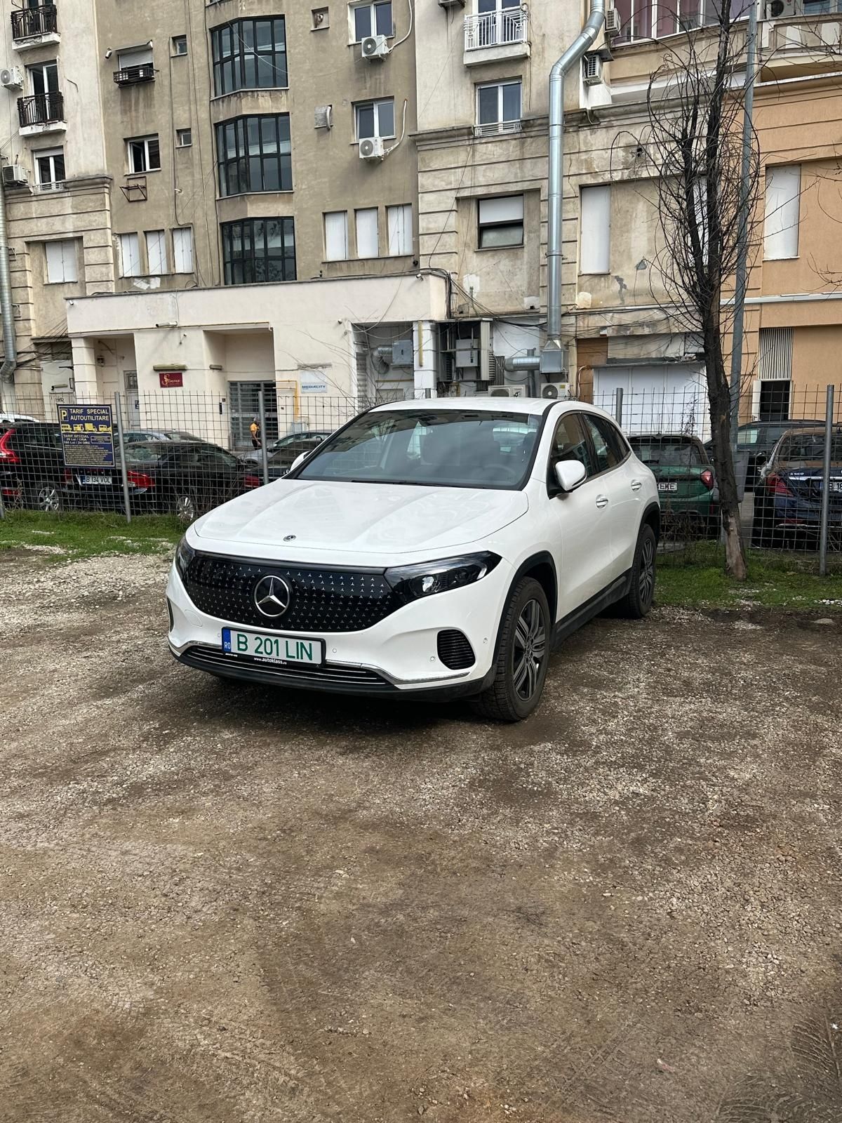 Inchiriem Toyota Corolla hybrid  2024  - Nistour.ro