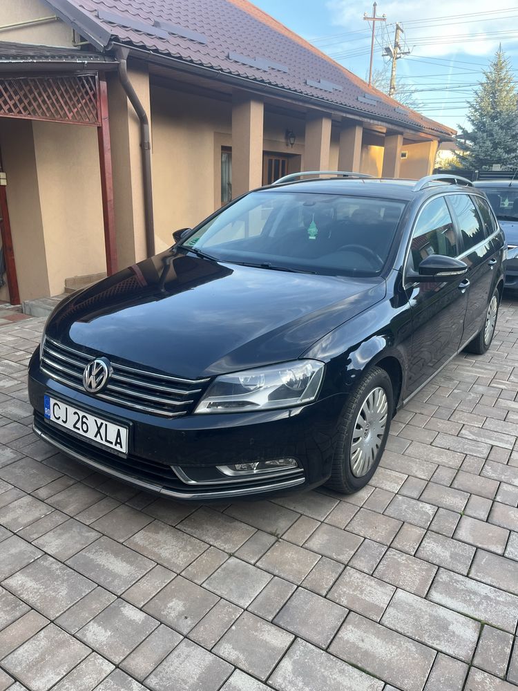 Vand Volkswagen passat an 2013 unic proprietar schimuri facute recent