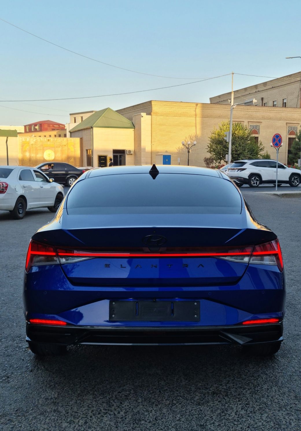Xyndai Elantra Сотилади