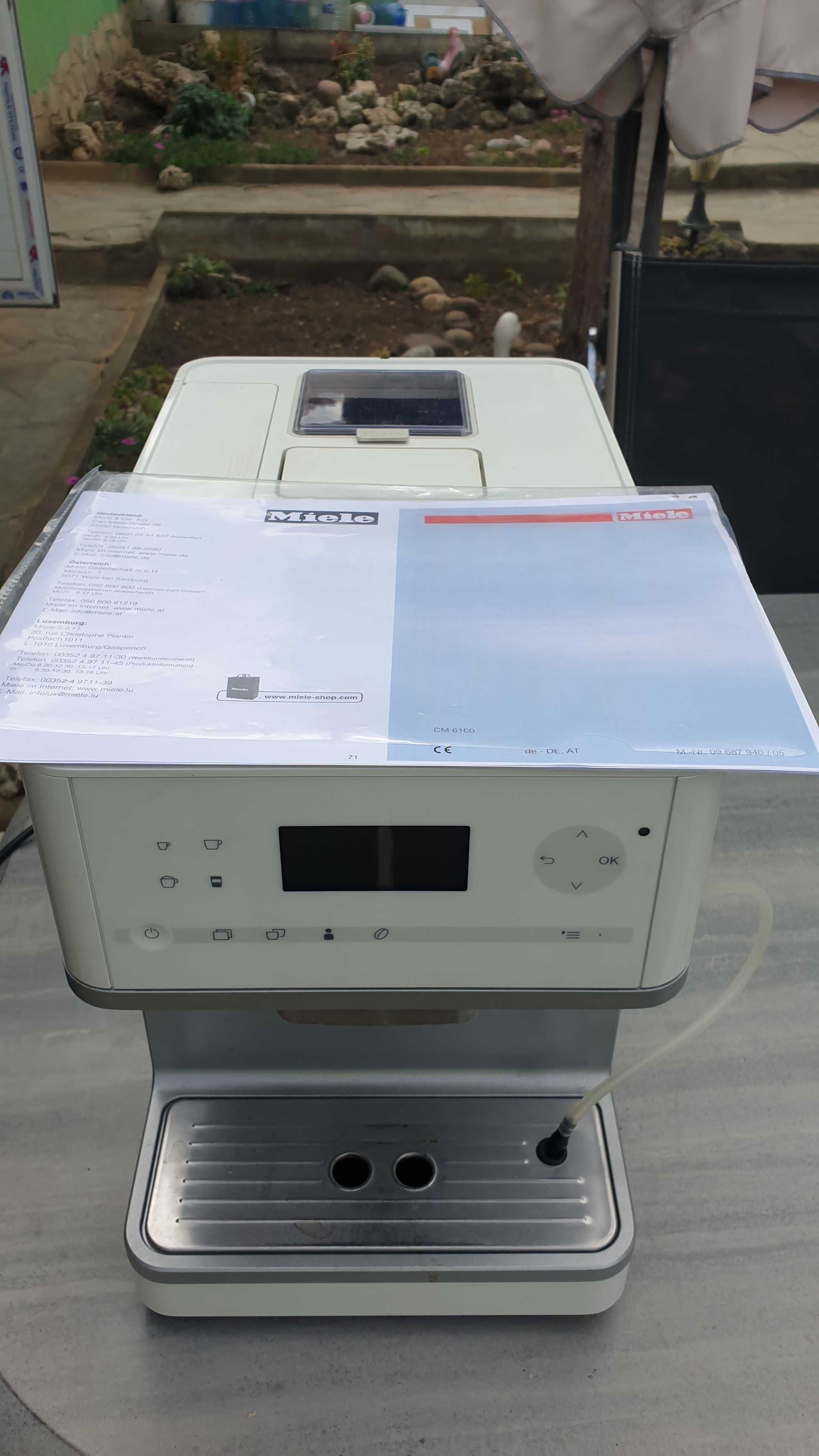 MIELE Кафемашина  робот СМ6100