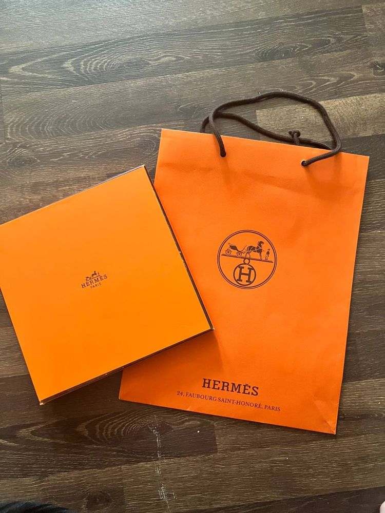Шелковый платок Hermes