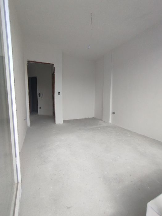 Продава се Тристаен апартамент в с. Аспарухово, Област Плевен - 105 кв.м за 1905 €/кв.м - Снимка #9