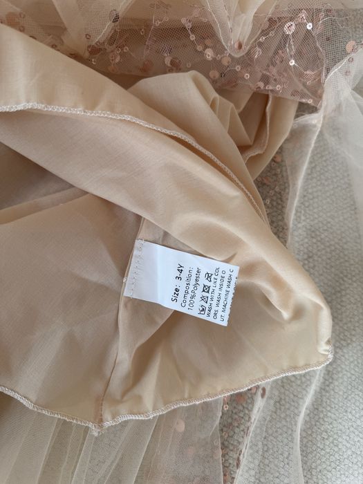 Rochie cu tulle si paiete fetițe (funda inclusa)