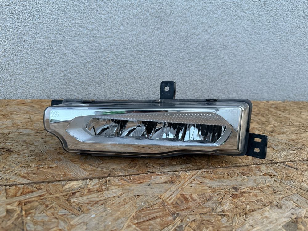 Proiector DRL LED stanga BMW X3 X3 G01 G01 Original Europa