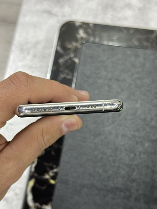 iPhone 11 pro 256gb