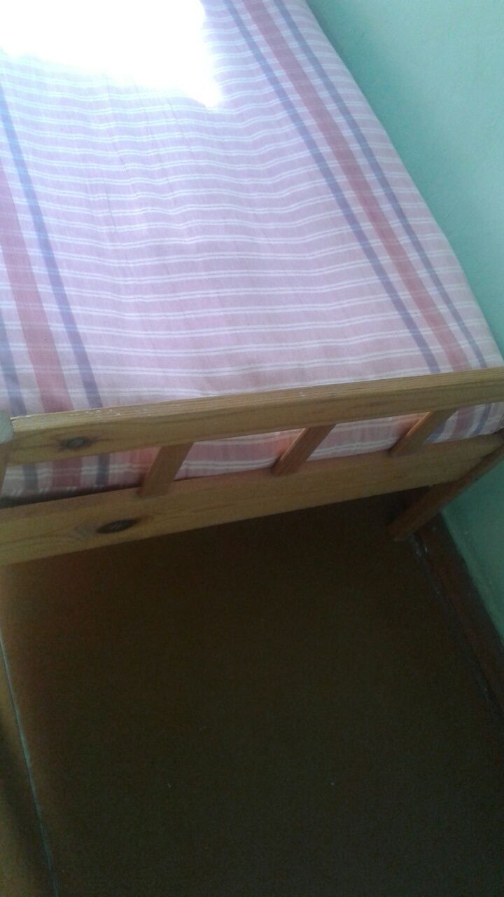Продаются деревянные кровати