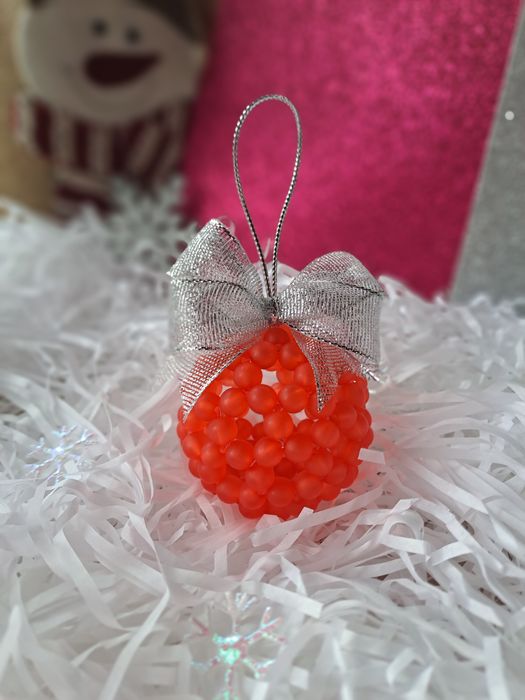 Коледна топка от перли