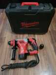 Rotopercutor Milwaukee PLH 28 XE