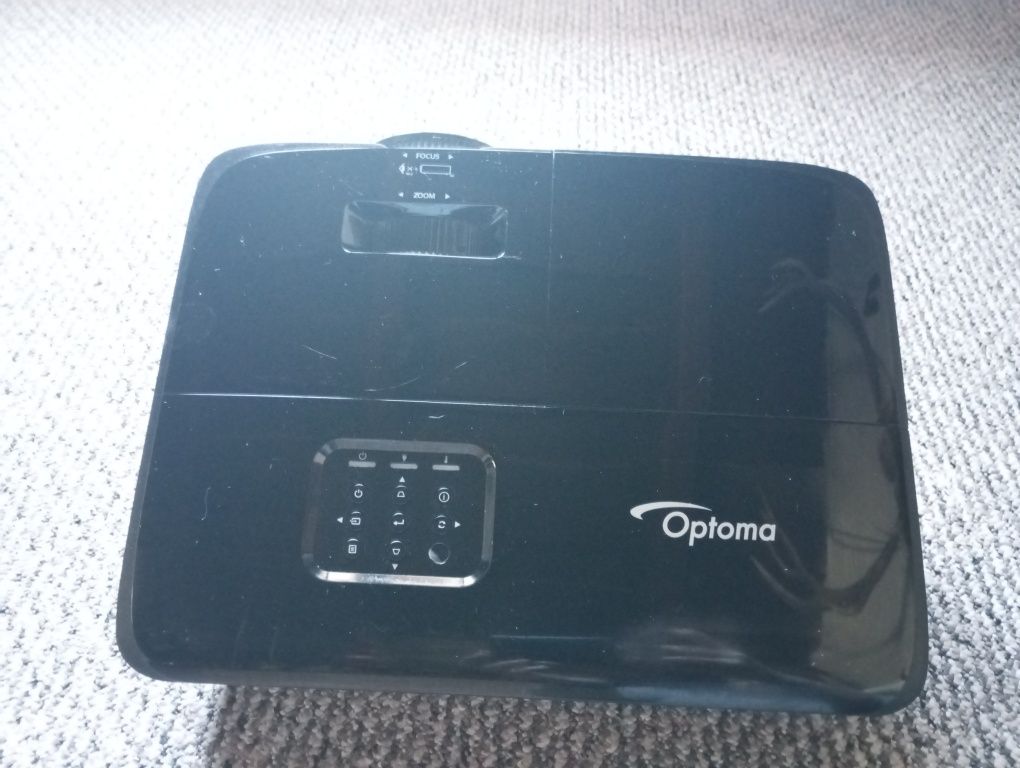 Video proiector Optoma + ecran proiecție 200 x 200 cm