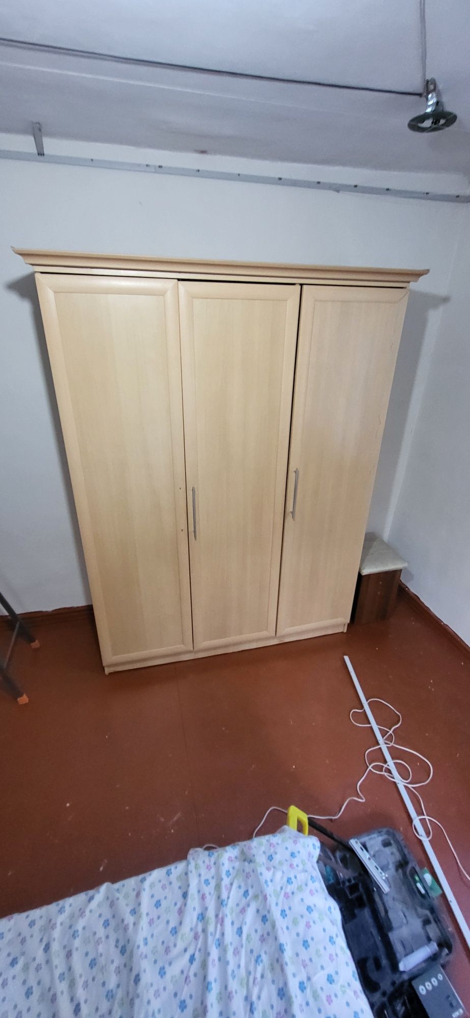 Продам шкаф в отличном состоянии