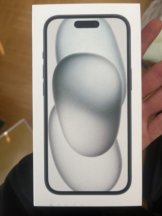 iPhone 15 128GB новый с гарантией