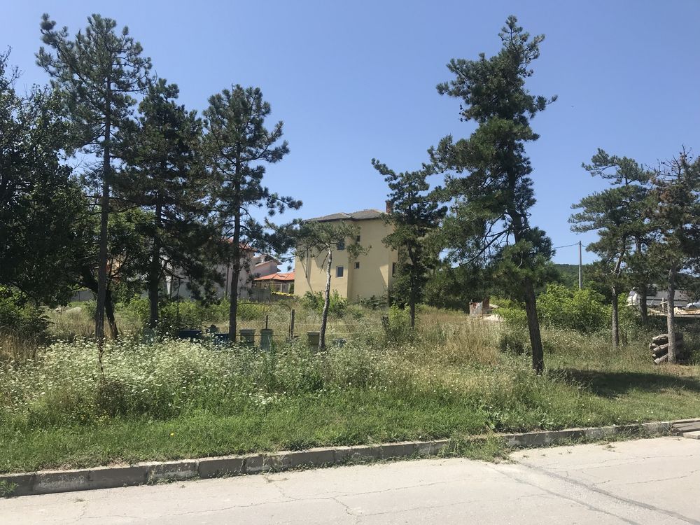 Парцел в Минерални Бани Хасково
