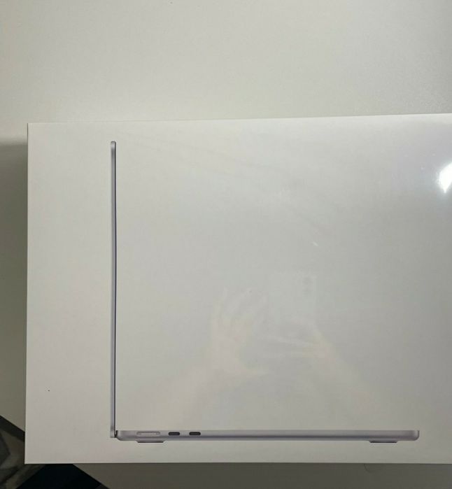 Apple MacBook Air 13 Ноутбук 13.60", Apple M2 (8C CPU, 8C GPU), RAM 8