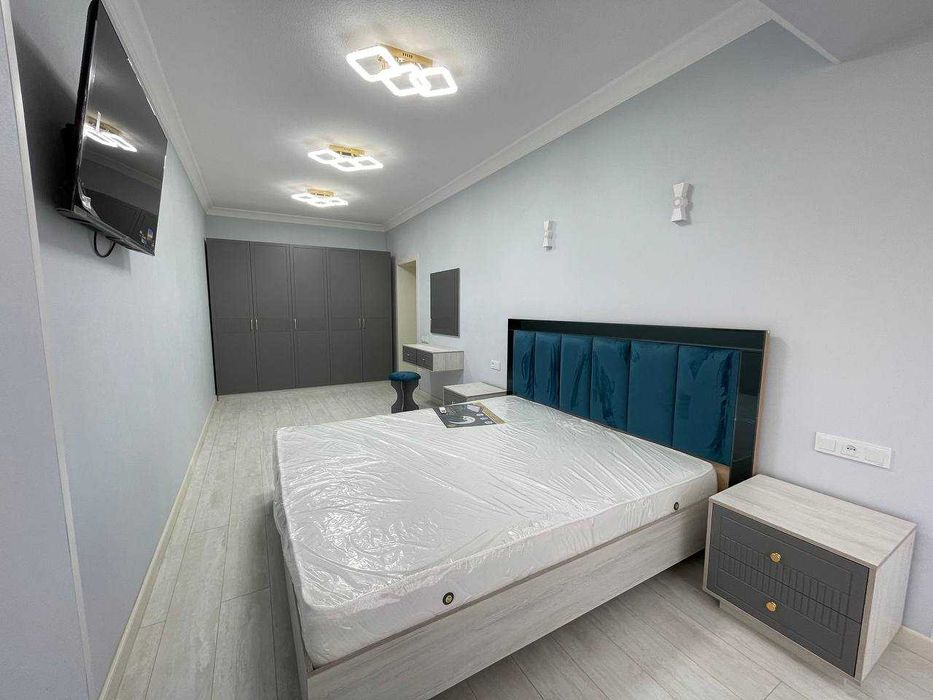 4х комнатная квартира на 4 этаже 104кв/м, в Самарканде