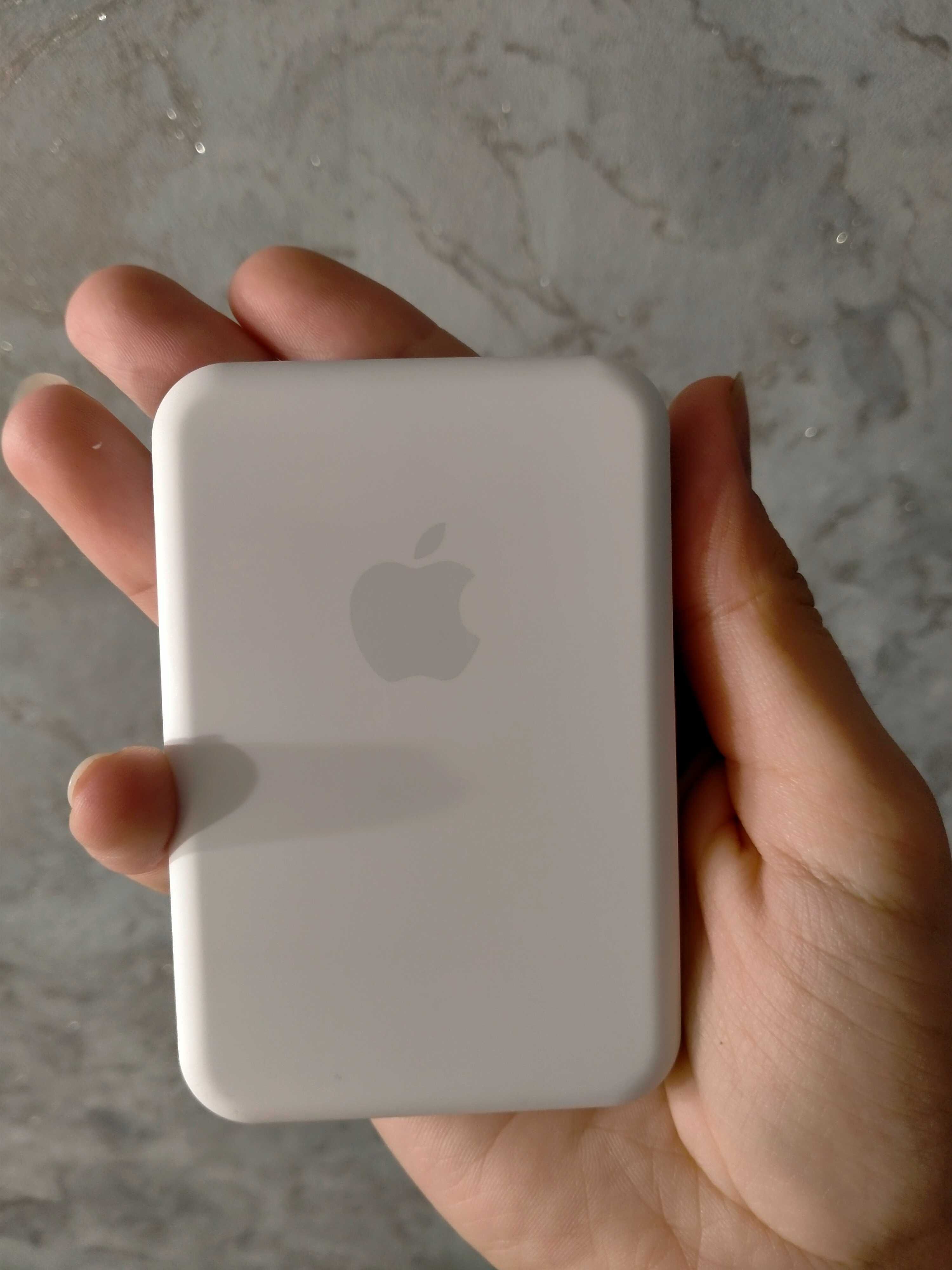 Powerbank Apple с коробкой