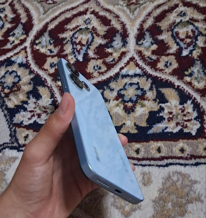 Redmi 13 xolati yaxwi