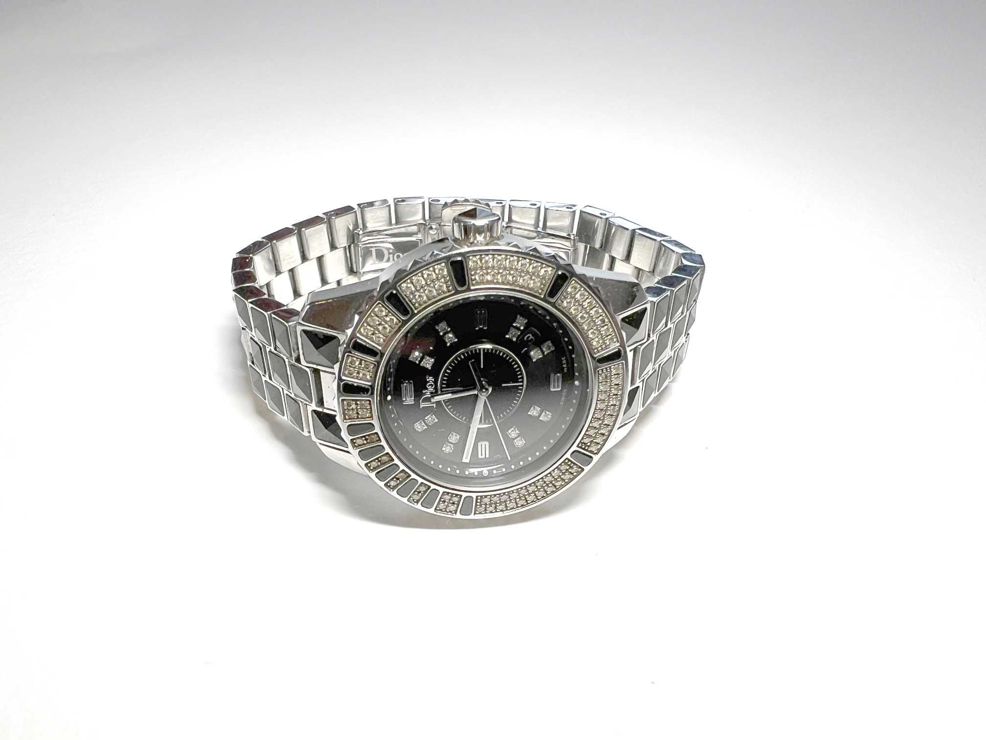 Часовник Dior Christal за жени - 113 диаманта - 0.66 карата