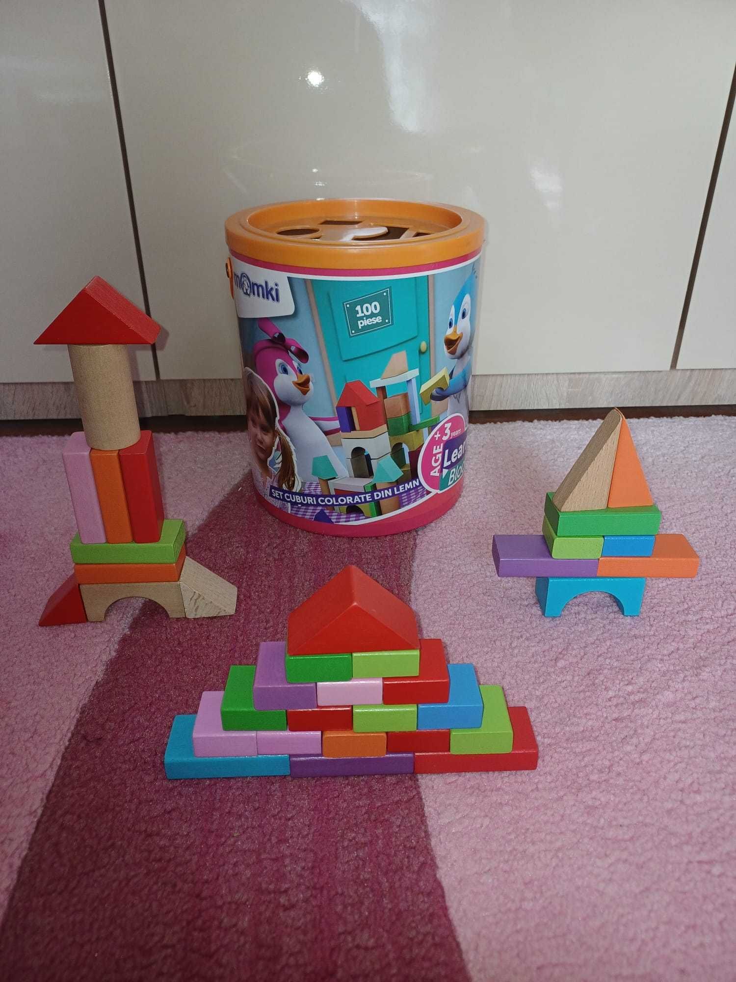 Set de cuburi din lemn pentru copii