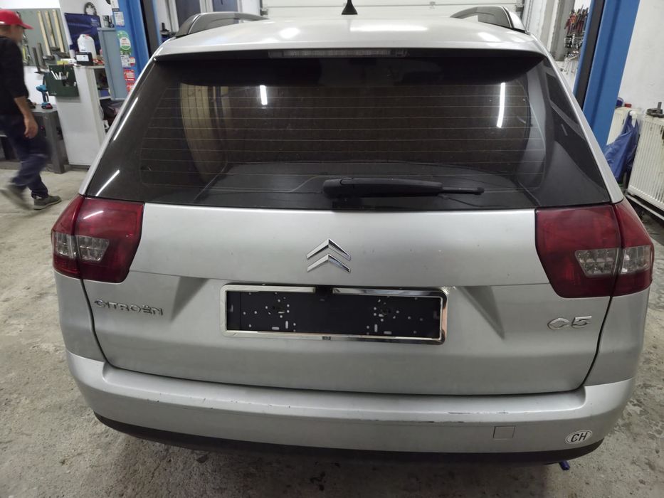 Vand pentru reparat Citroen C5 2012 2.0 Hdi euro5