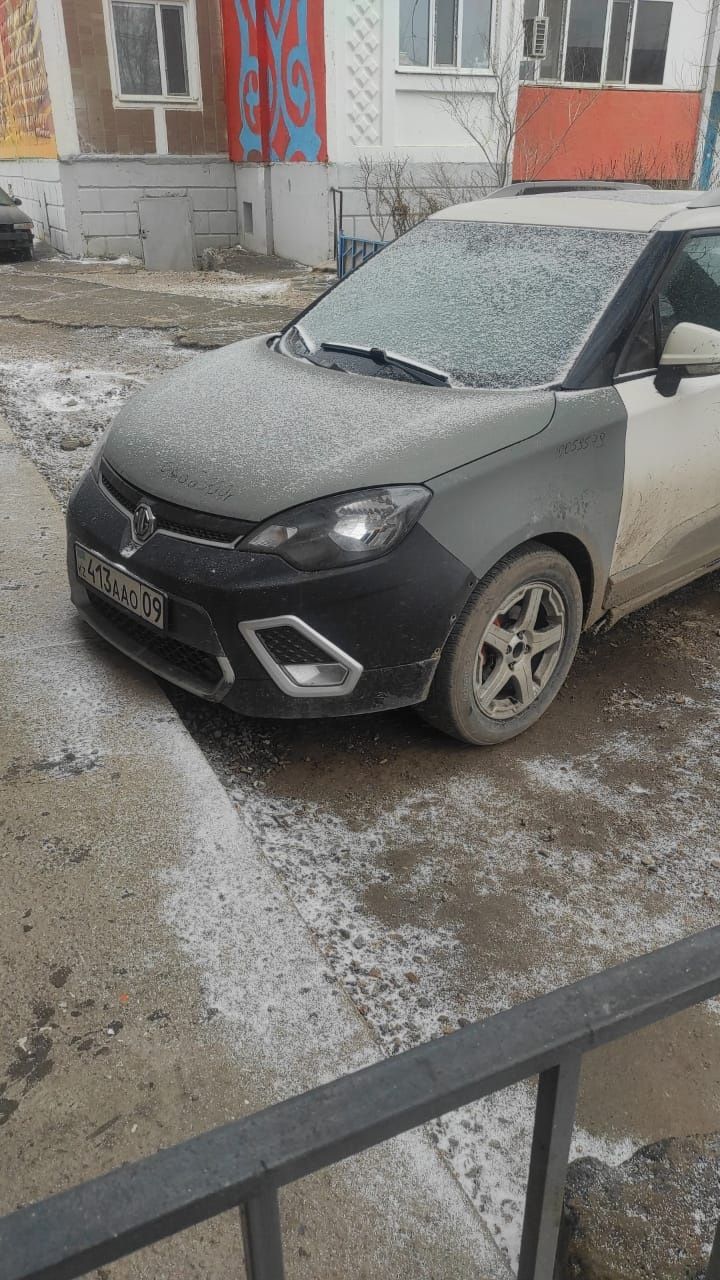 Продам авто MG3 XROSS