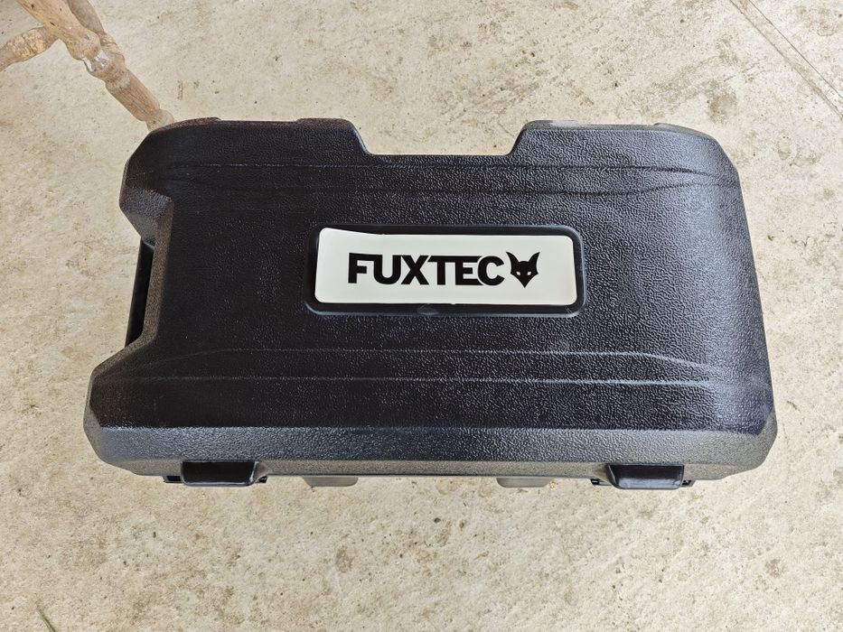 Batator stalpi hidraulic Fuxtec Germania FX-PR165