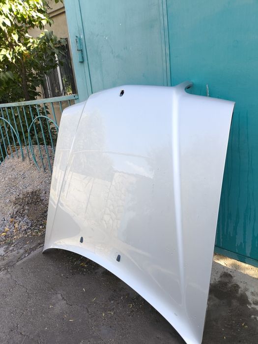 Капот mercedes 124