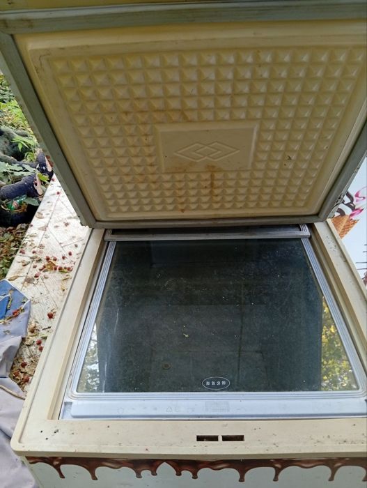 Срочно продаю 3шт Холодильник морозильник мороженое