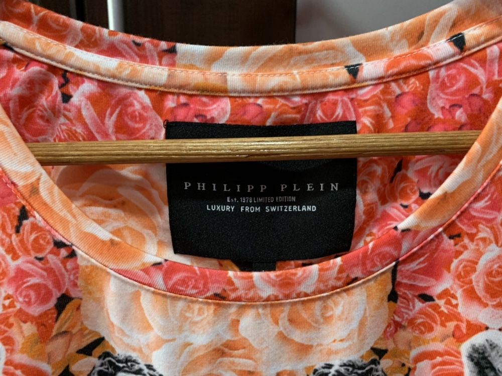 Tricou Philipp Plein - masura L , dama, cambrat - potrivit masura M