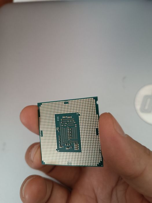 Procesor Intel i7 7700K (4c/8th, 4.2ghz up to 4.5ghz  skt 1151v1 -tray