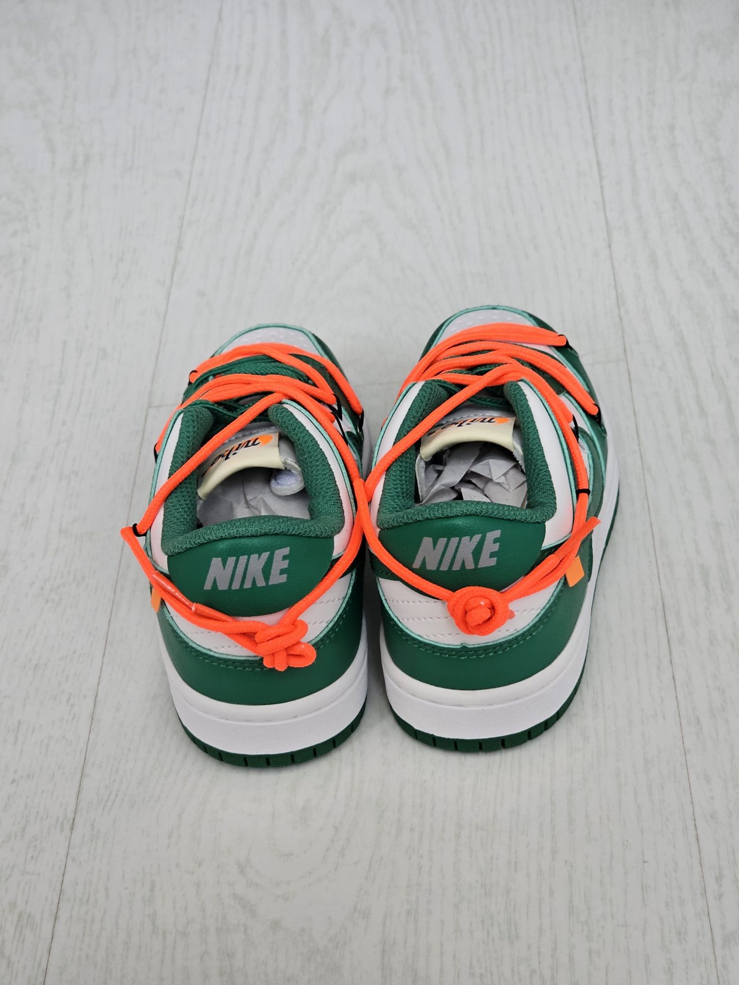 Adidasi copii Nike SB Off White Pine Green noi, marime 28 = 17 cm