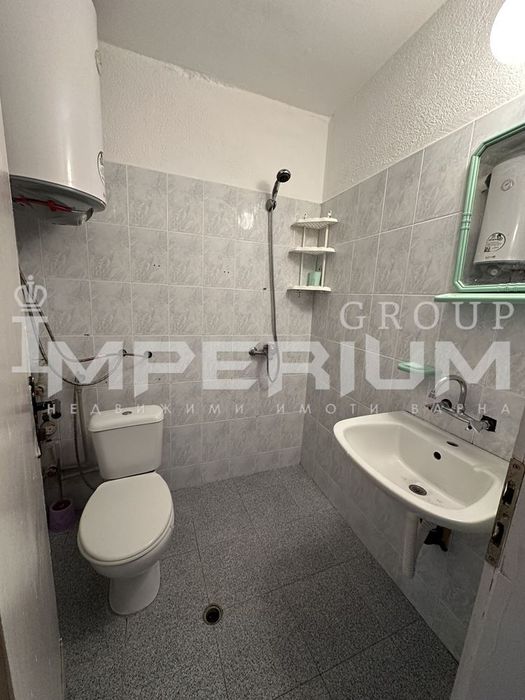 Дава се под наем Двустаен апартамент в Варна, Погреби - 75 кв.м за 408 € - Снимка #4