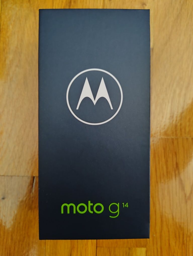 Телефон Motorola g14