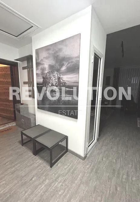 Дава се под наем Четиристаен апартамент в Варна, Център - 100 кв.м за 800 € - Снимка #7