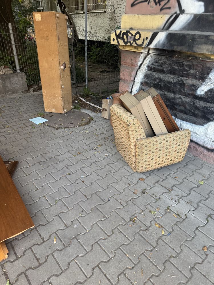 Почистване на апартаменти,къщи,мазета и тавани