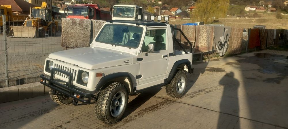 Suzuki samurai 410