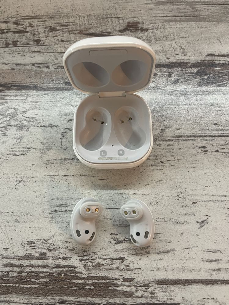 Galaxy Buds Live