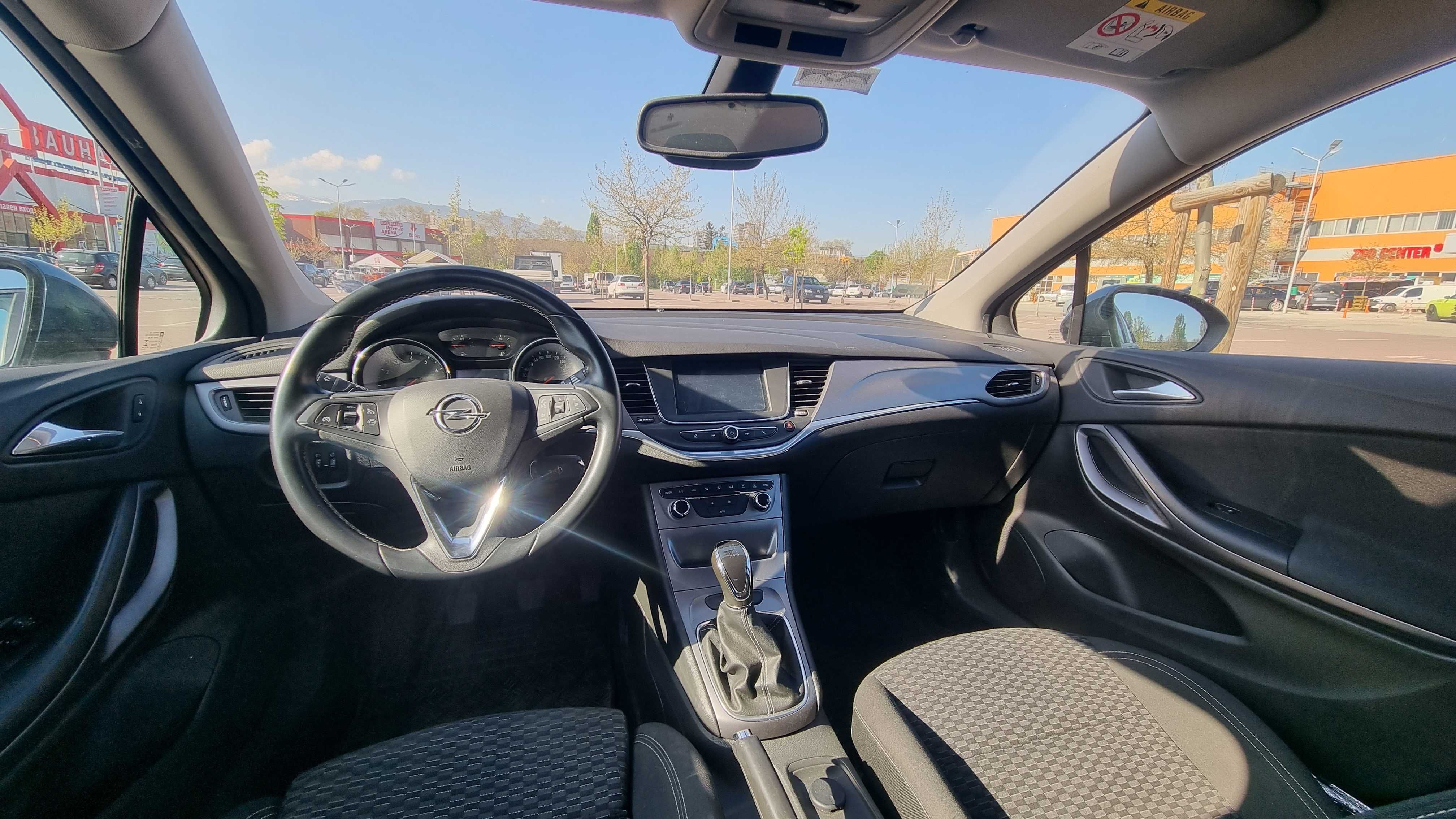 Opel Astra Sports Tourer K