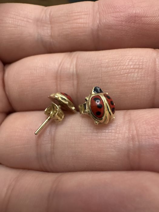 золотые серьги италия .божья коровка