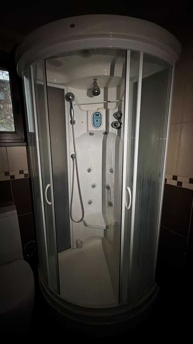 Vand cabină de duș hidromasaj, radio și ventilație–stare bună–450 lei