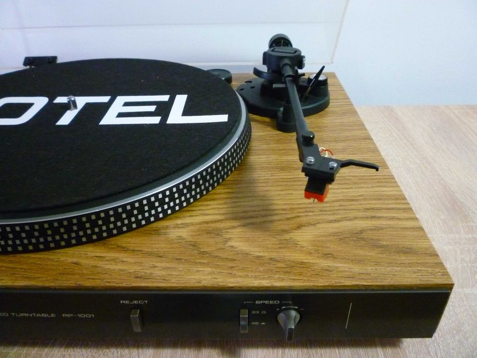 pick-up  rotel  rp-1001 redus  la 250 euro