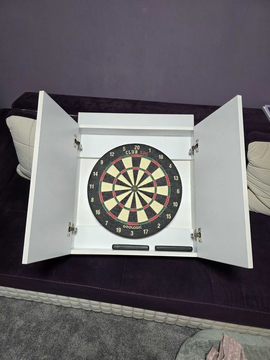 Cabinet joc Darts cu sageti