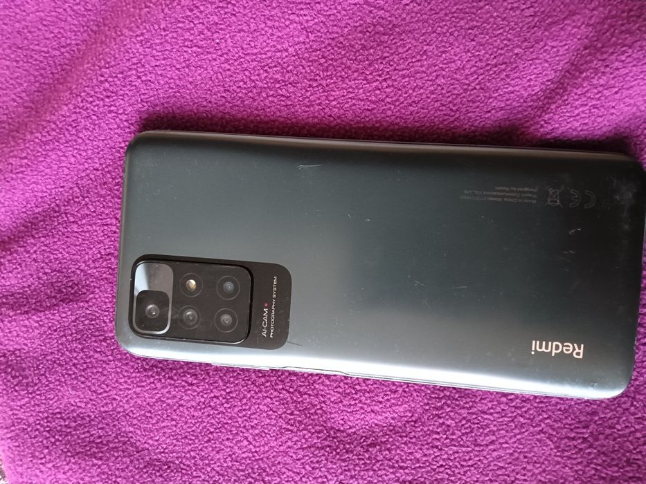 Редми работает хорошо