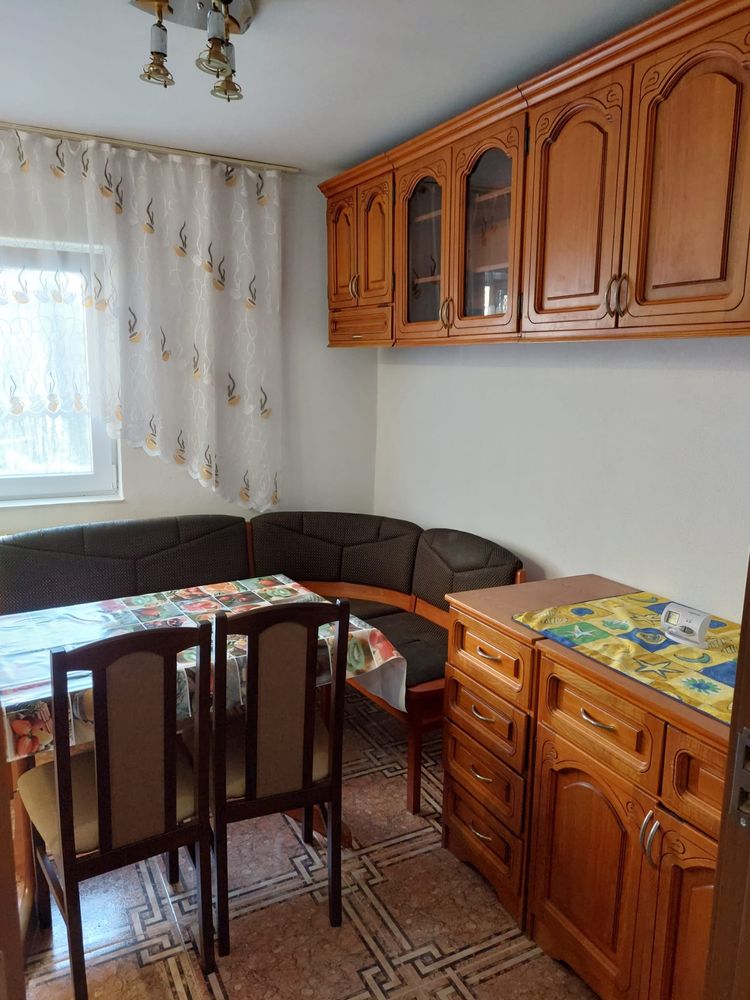 Inchiriez apartament 2 camere decomanadat