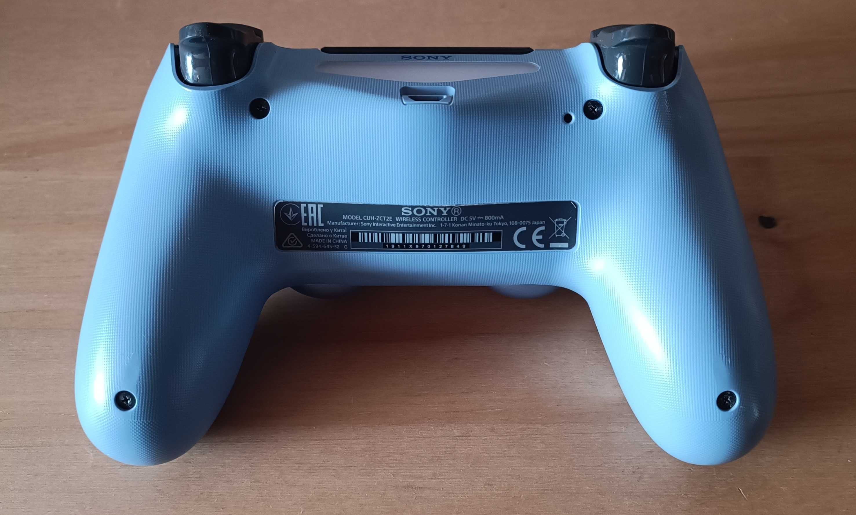 Контролер Dualshock 4 за Playstation 4, Titanium blue