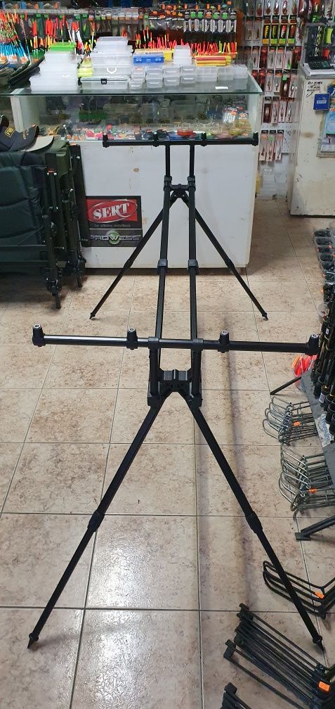 ПРОМО! Шаранска стойка  ROD POD за 4въдици CARP EXPERT
