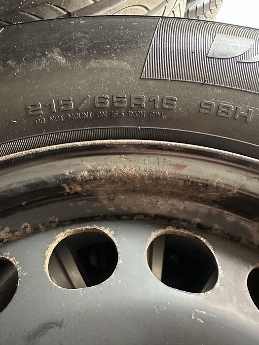 Set roti iarna 215/65/16 VW Tiguan - Audi Q3