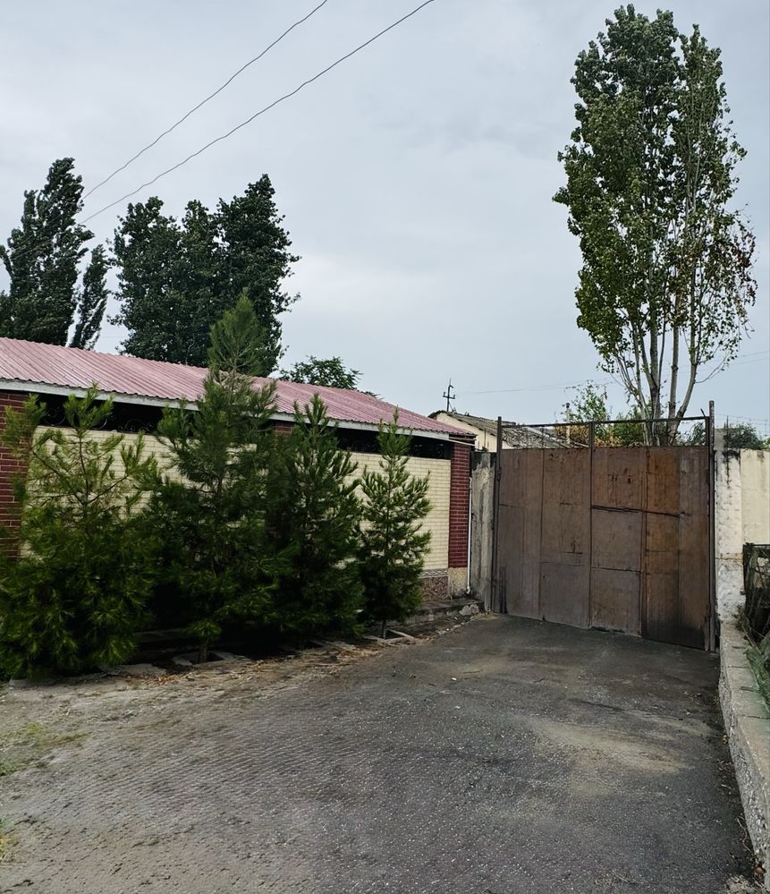 Hovli Uy Zor Narxda 9-sotix