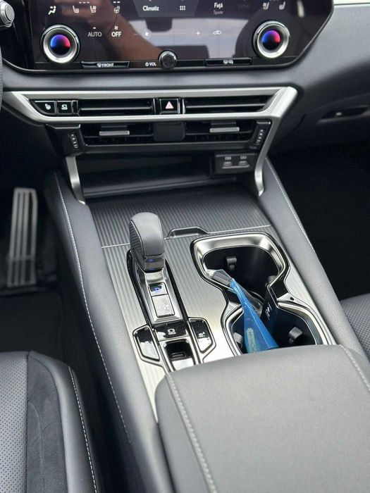 LEXUS RX500h+ Performance Direct4 Hybrid F-Sport 371 CP