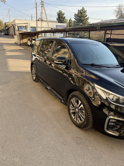 KIA Carnival Grand 8 urindiqlik