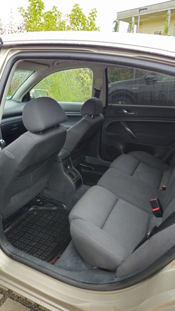 Skoda Superb 2005